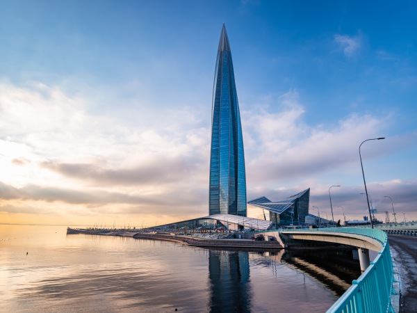 Тур для школьников "Петербург: Время открытий — от классики до современности!" 3 дн/ 2 н