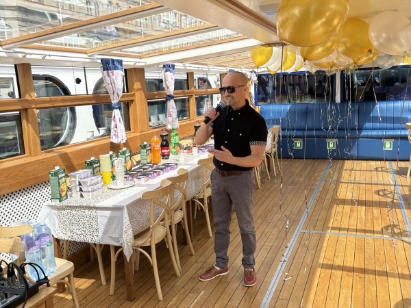 Выпускной для 4 класса на теплоходе